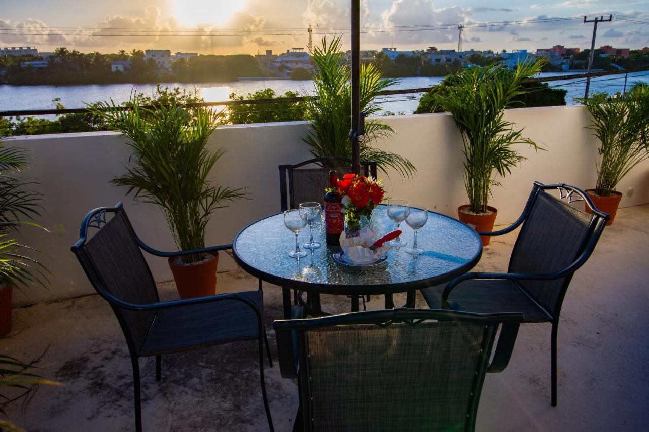 Sunset Isla Mujeresアパートホテル エクステリア 写真