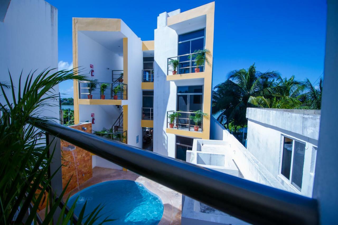 Sunset Isla Mujeresアパートホテル エクステリア 写真